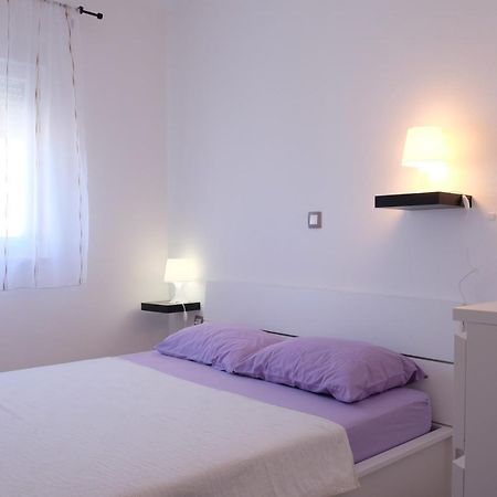 Apartmani Mojca Selce Buitenkant foto