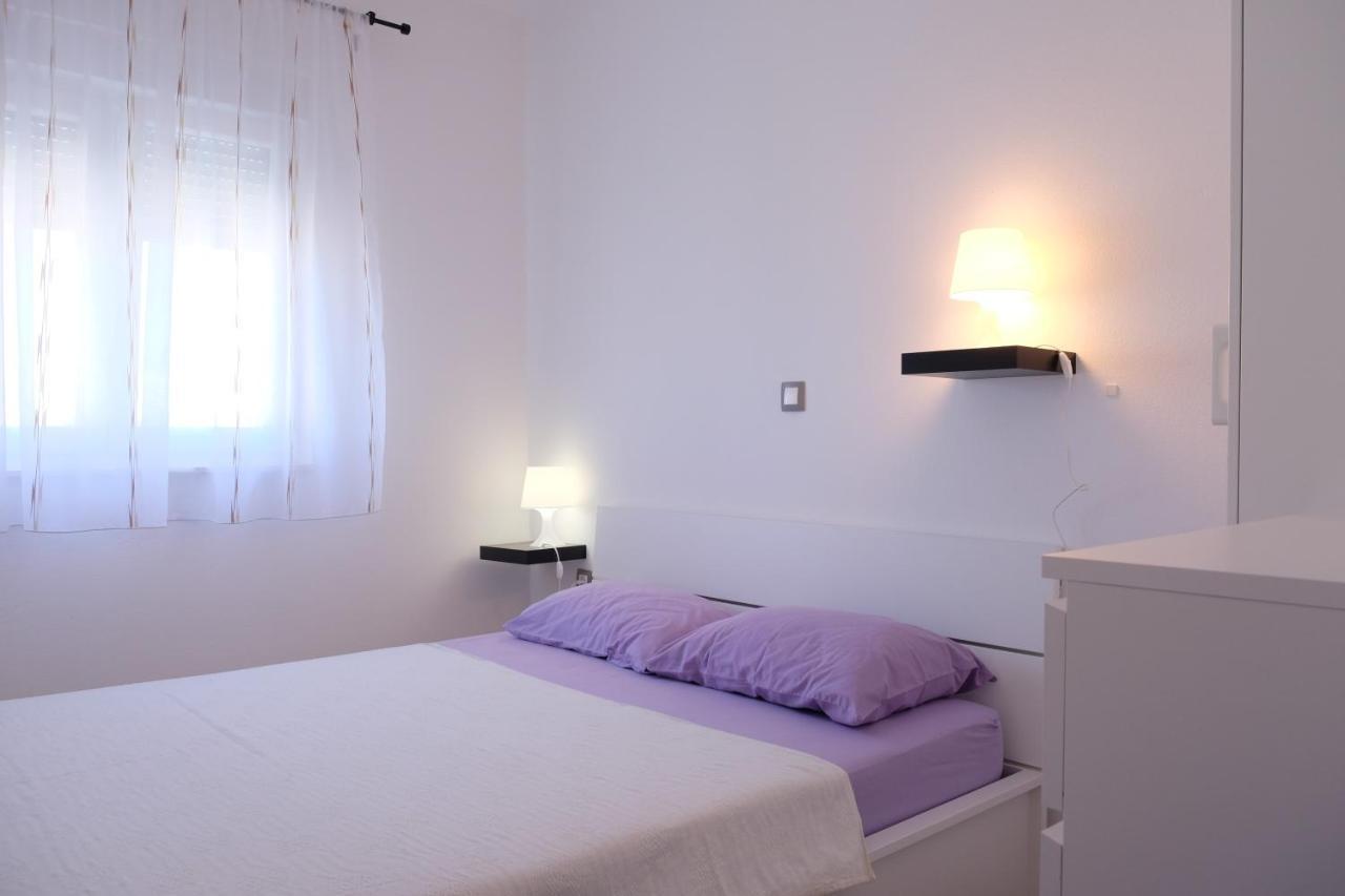 Apartmani Mojca Selce Buitenkant foto