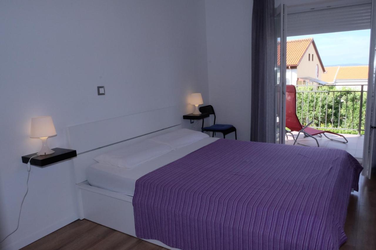 Apartmani Mojca Selce Buitenkant foto